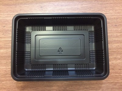 Khay đen đựng thực phẩm - Khay Nhựa RVC - Công Ty TNHH RVC